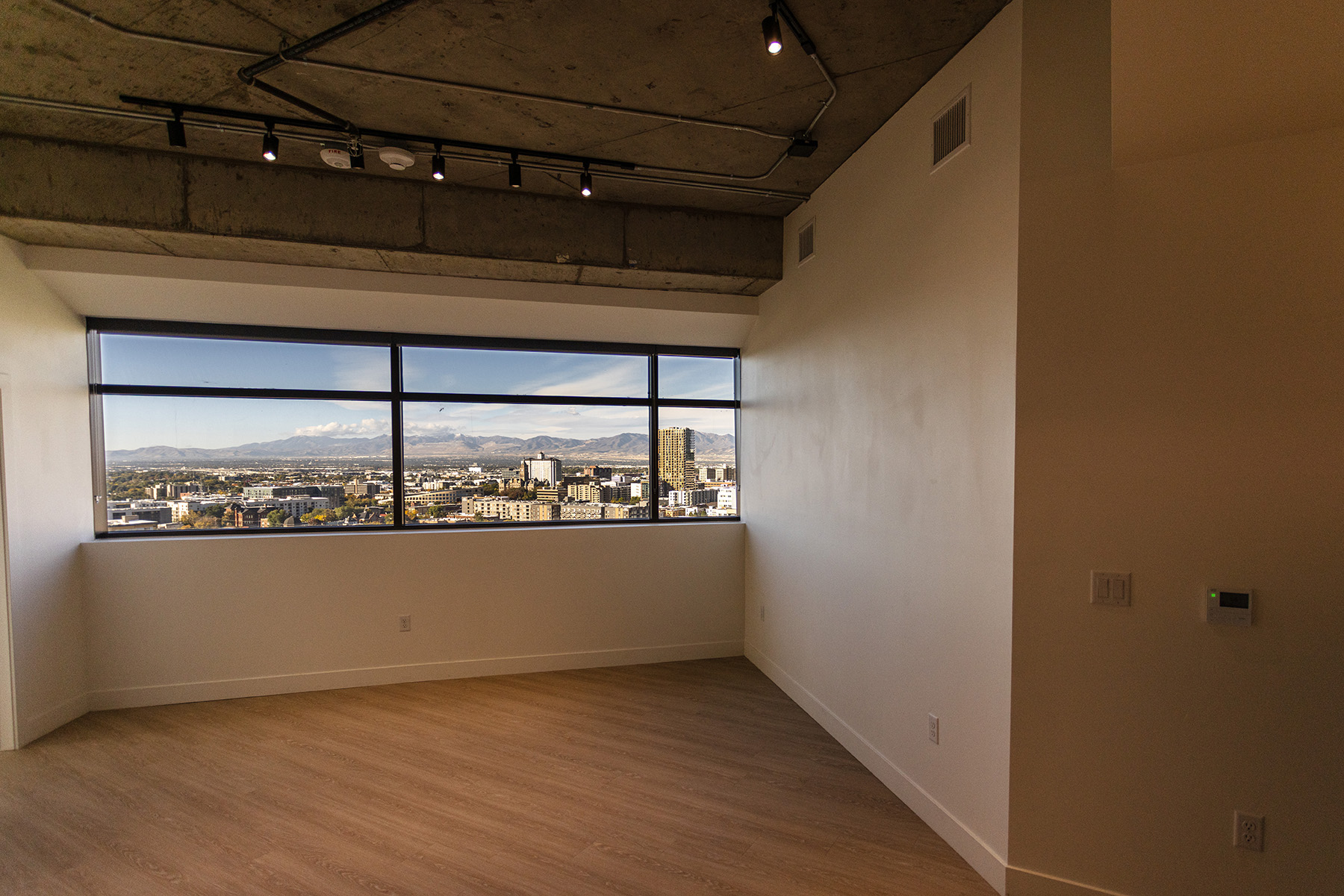 515 Tower